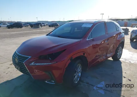 2021 Lexus Nx 300 z USA, uszkodzony, nr VIN JTJDARBZ0M2179243